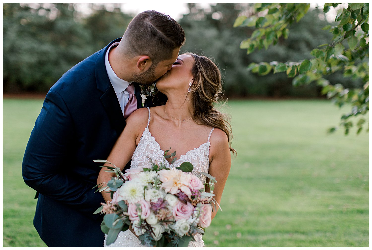 Blush_and_Navy_Fall_Wedding_at_Concorde_Banquets_34