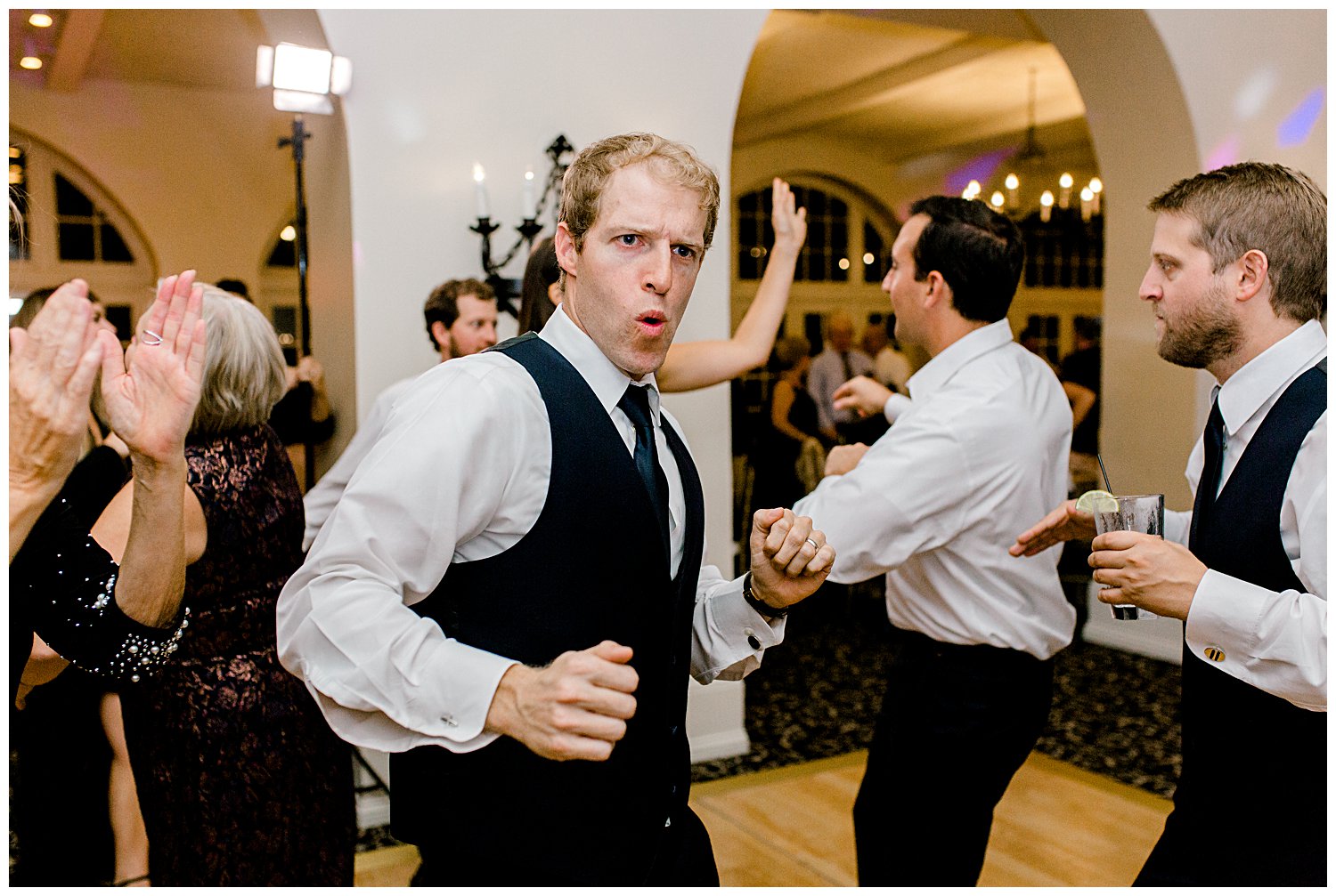 Romantic_Wedding_Ravisloe_Country_Club_Homewood_Illinois_66