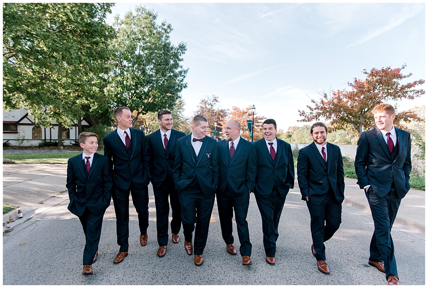 \Fall_Wedding_at_Emmetts_Brewing_Company_West_Dundee_Illinois_21
