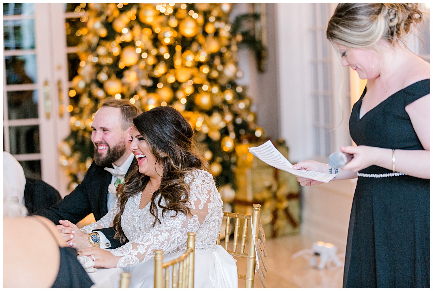 maid of honor giving toast